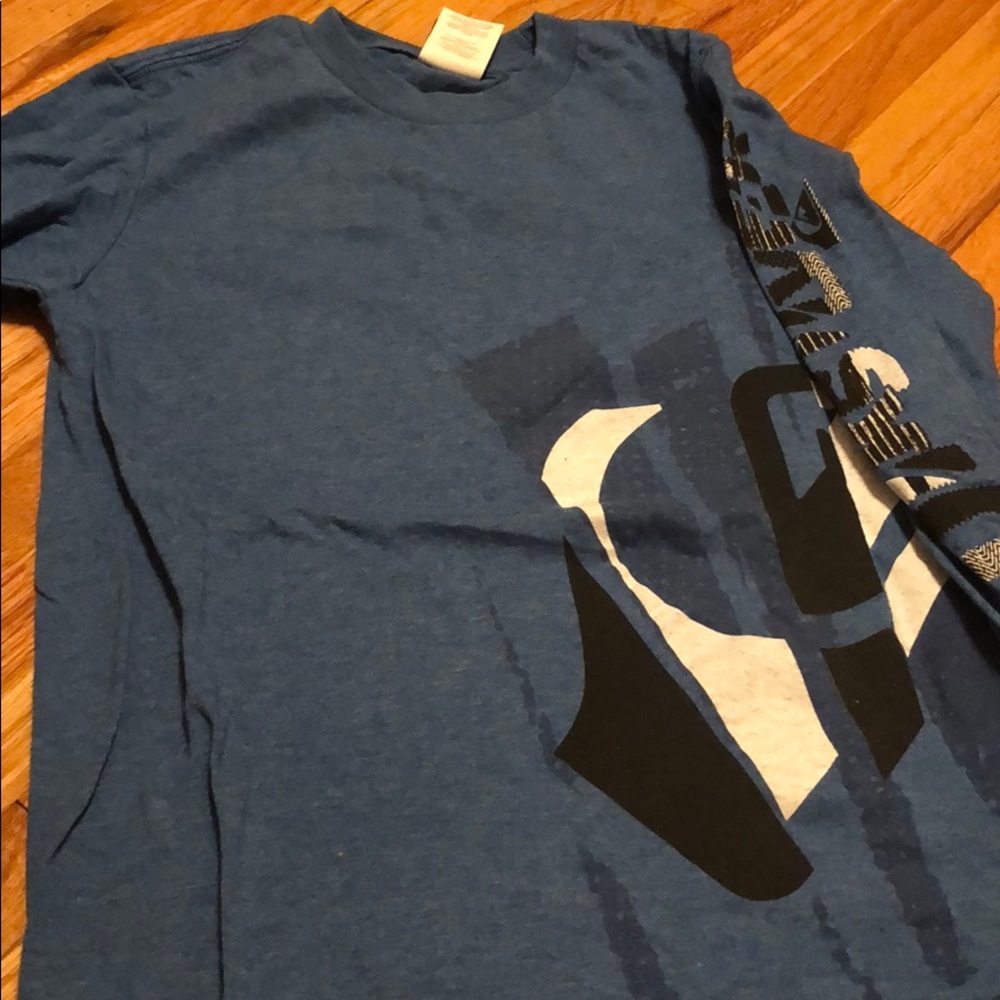 Quicksilver long sleeve shirt